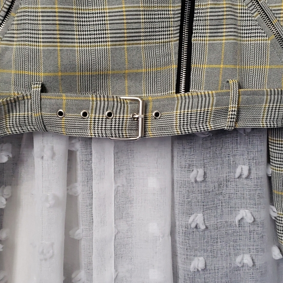 Jacket - Picture 3 of 10